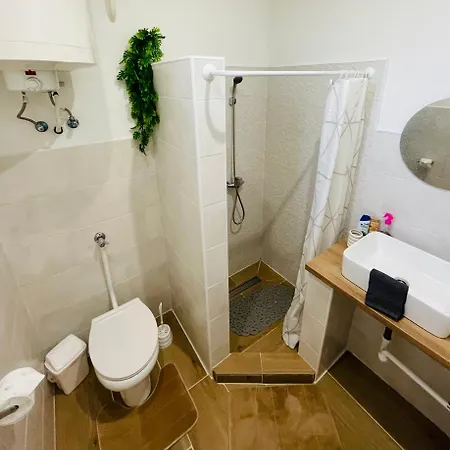 Royal Gold Apartman Kiskunhalas Exterior photo